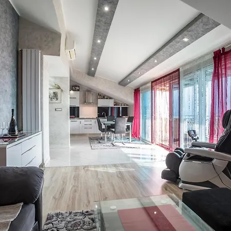 Luxury Spacious Near Znjan W Sea View